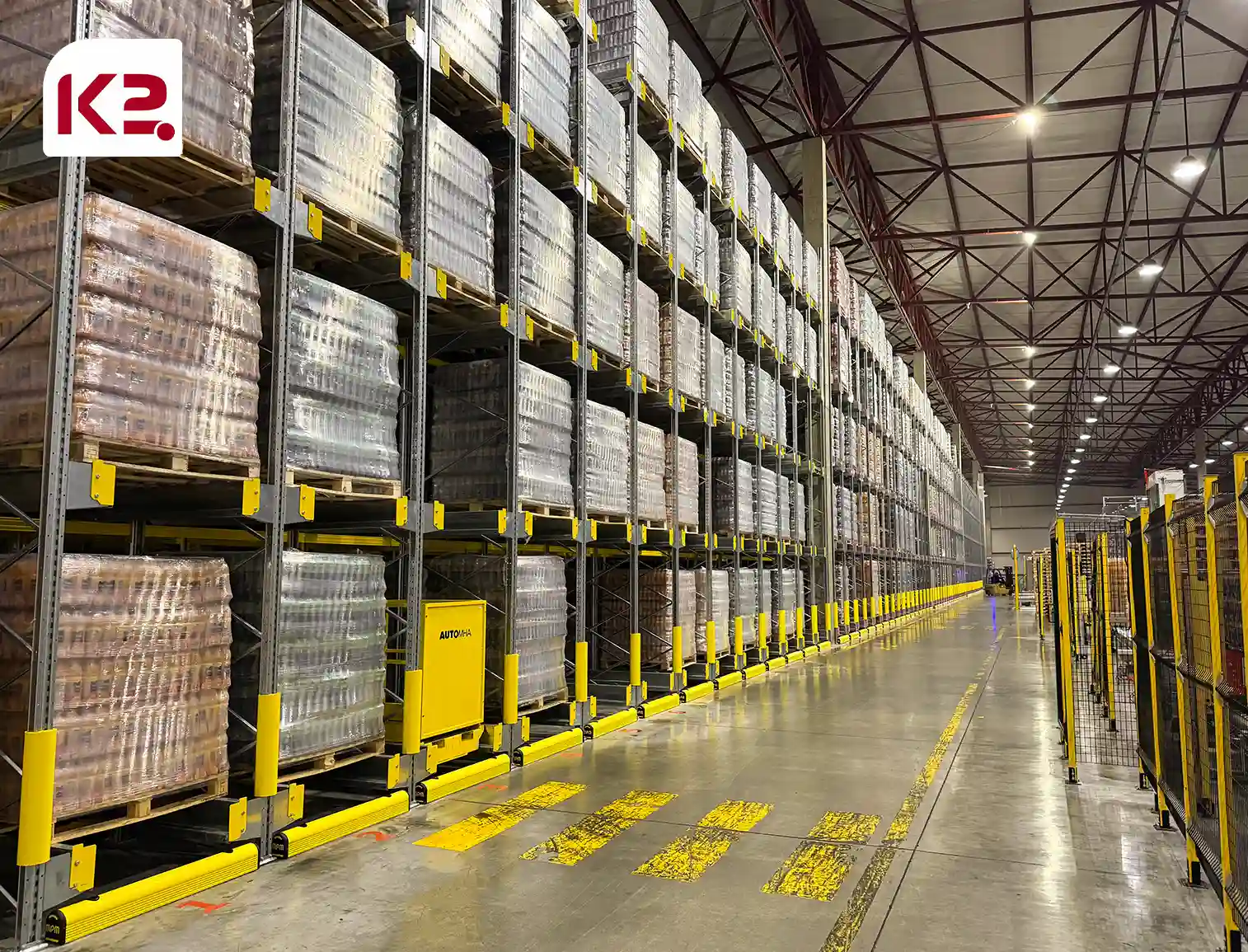 ნახევრად ავტომატური საწყობი